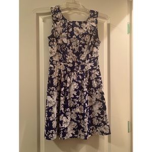 Beautiful blue and white floral dress